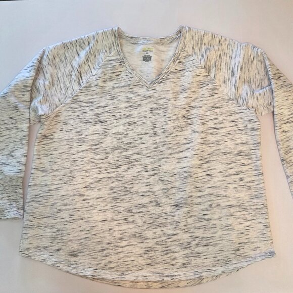 Liked New - Tek Gear Ultrasoft Fleece Long Sleeve Top, 2X, Light Heather Gray - Picture 1 of 7